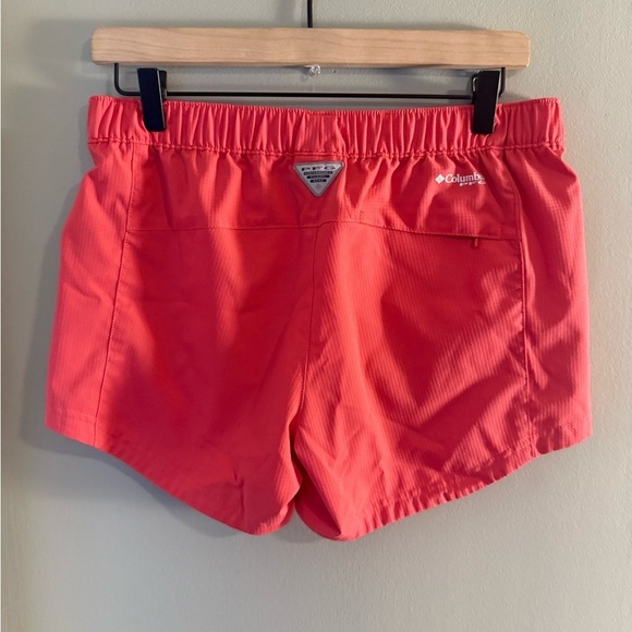 Columbia Pink Athletic Shorts Quick-Dry Performance - Picture 2 of 8